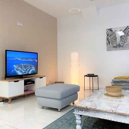 Stadtsuite Mit Sauna In Wiener Neustadt 135 M2 Zewnętrze zdjęcie