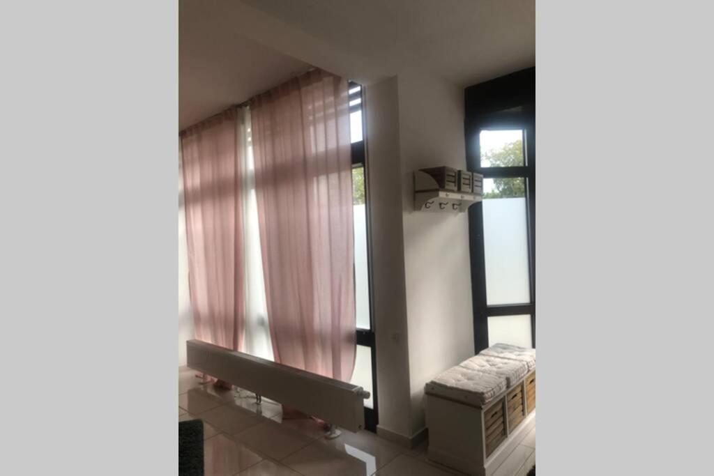 Stadtsuite Mit Sauna In Wiener Neustadt 135 M2 Zewnętrze zdjęcie