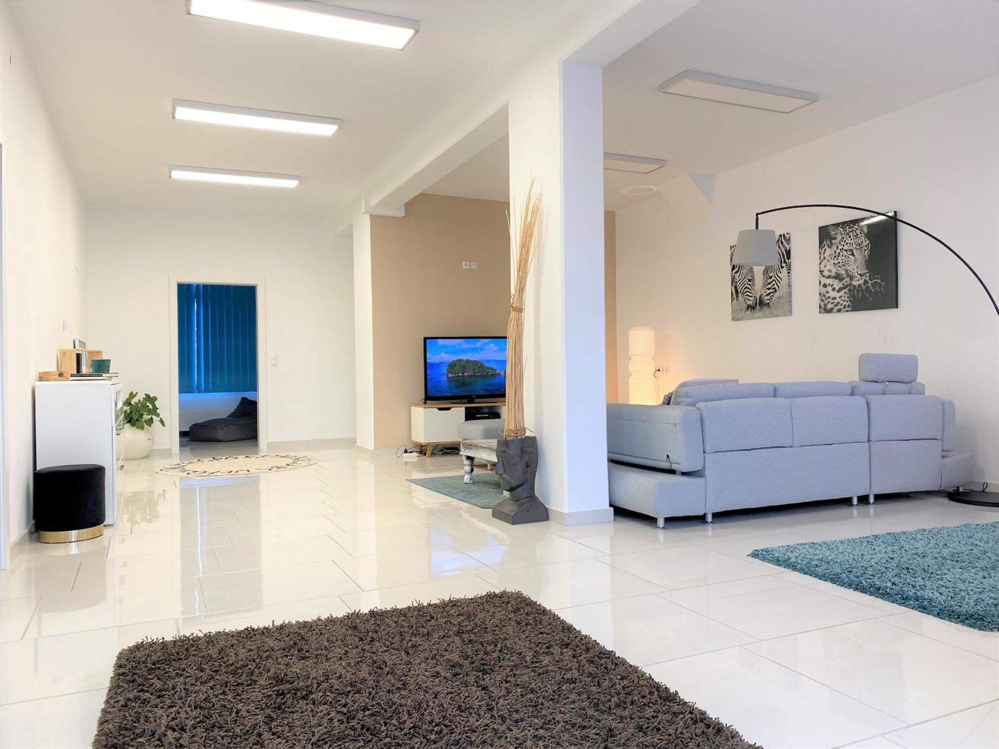 Stadtsuite Mit Sauna In Wiener Neustadt 135 M2 Zewnętrze zdjęcie