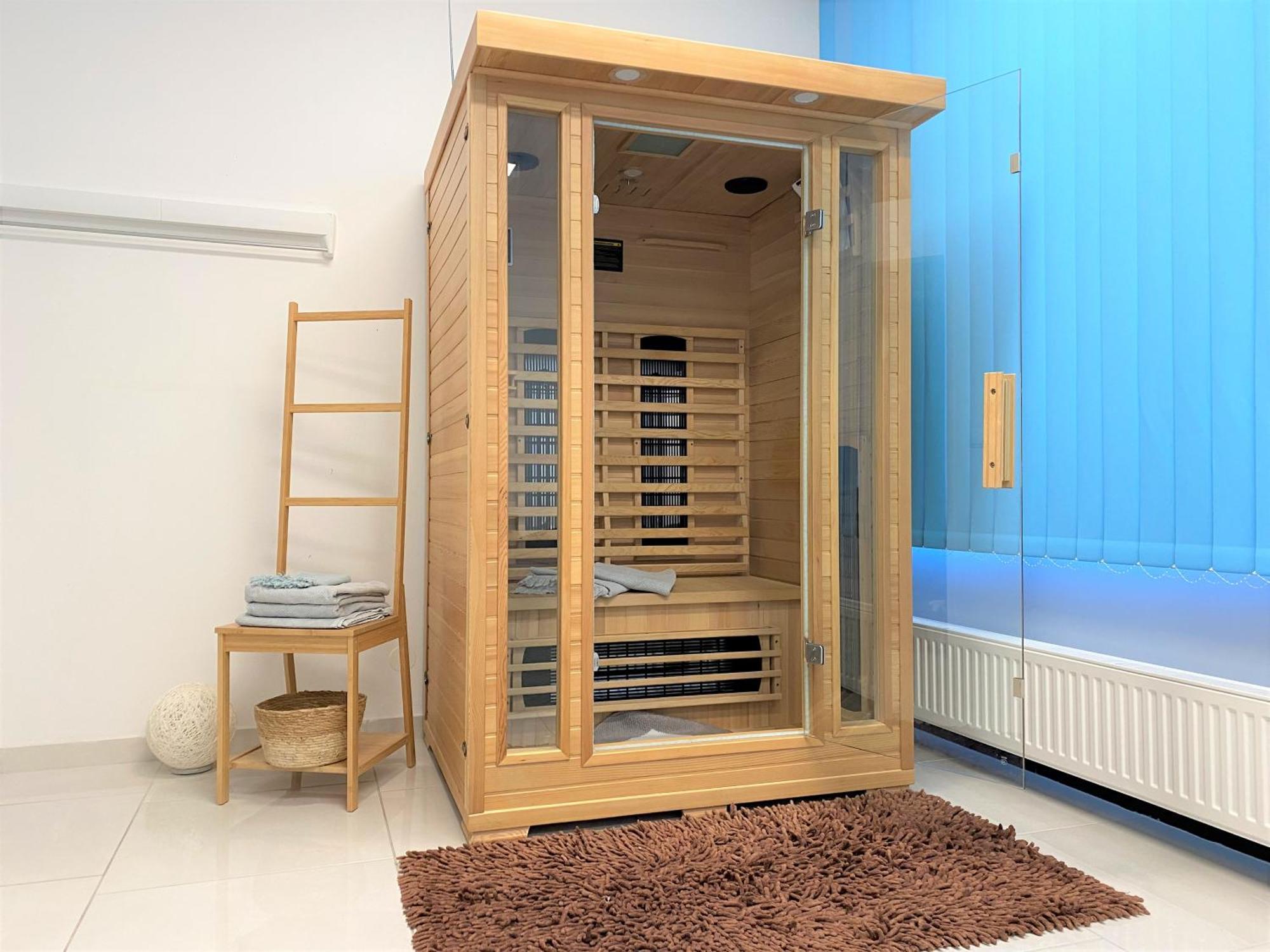 Stadtsuite Mit Sauna In Wiener Neustadt 135 M2 Zewnętrze zdjęcie
