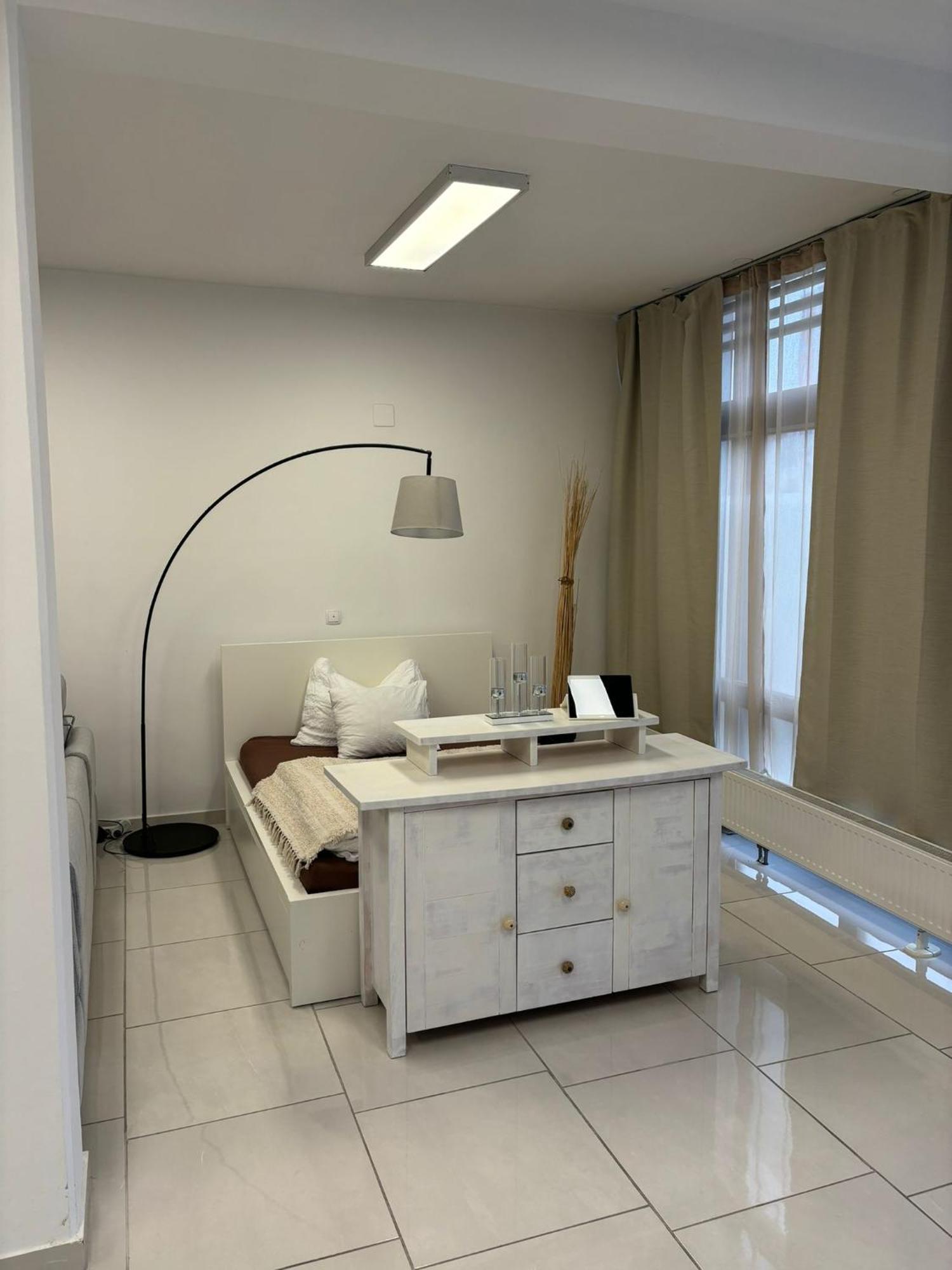 Stadtsuite Mit Sauna In Wiener Neustadt 135 M2 Zewnętrze zdjęcie