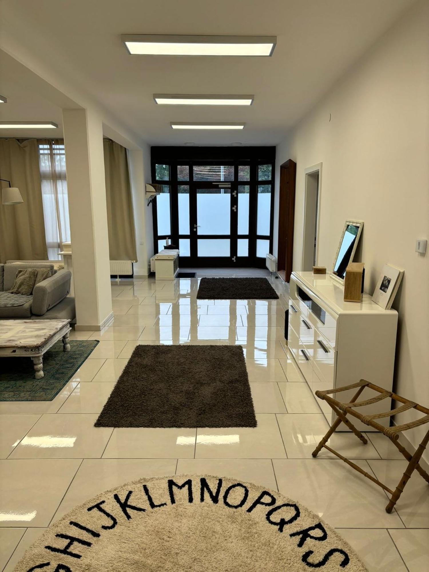 Stadtsuite Mit Sauna In Wiener Neustadt 135 M2 Zewnętrze zdjęcie